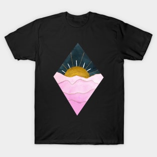 Diamond Fuscia and Gold Sunset (dark background) T-Shirt